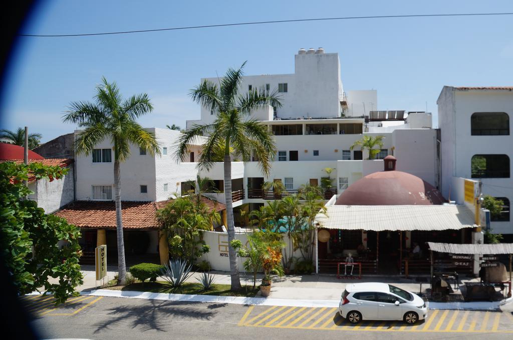 Hotel Plaza Tangolunda Esterno foto